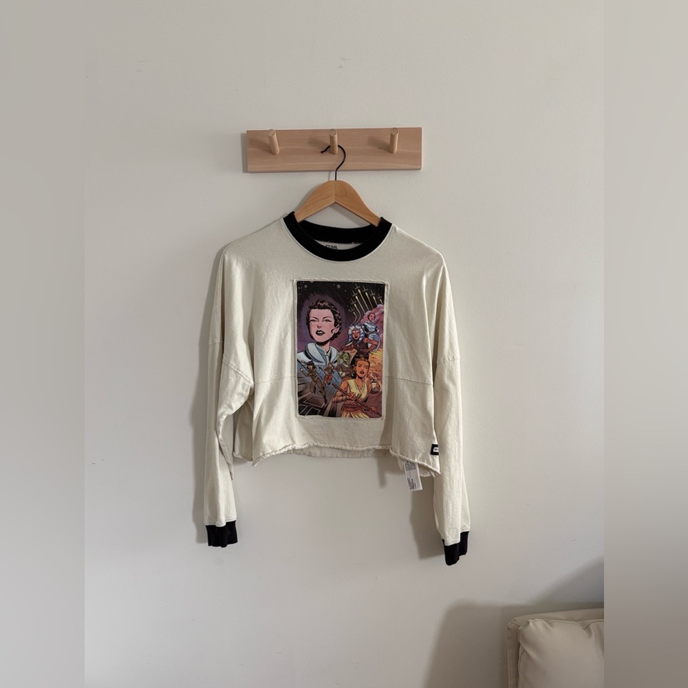 EUC Star Wars Disney Store Cropped Spirit Jersey Shirt